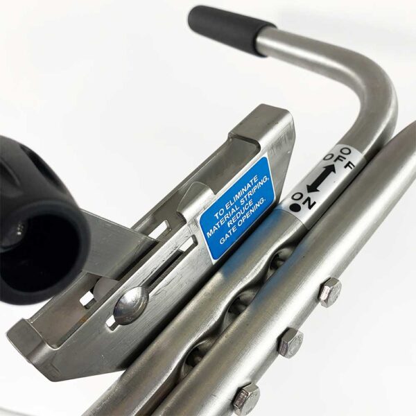 Spyker™ Commercial Push ICE Spreader 100-Lb. Capacity (SPY100-2S) - Image 3