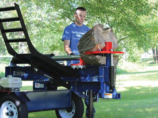Iron and Oak 30 Ton Log Splitter With Log Lift (BHH4013GX30) - Image 3