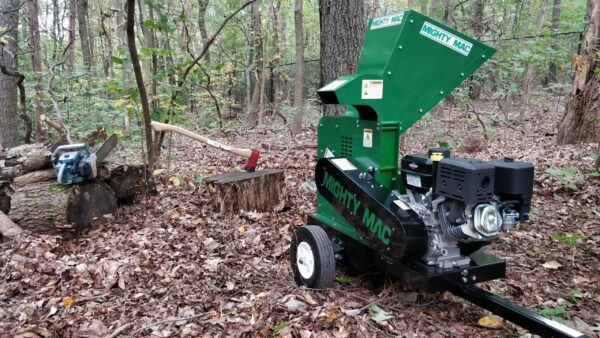 Mighty Mac™ Wood Chipper 4-3/4” Max Capacity - 11.5HP Briggs (WC475) - Image 5