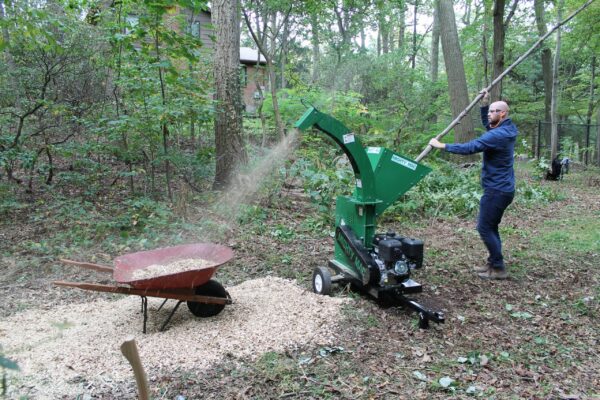 Mighty Mac™ Wood Chipper 5-3/4” Max Capacity - Electric Start 13.5HP Briggs (WC575E) - Image 8