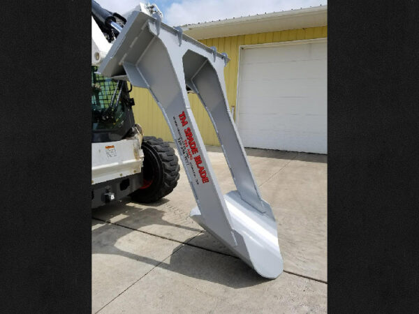 TM Spade Blade Skid Steer Attachment - Image 2